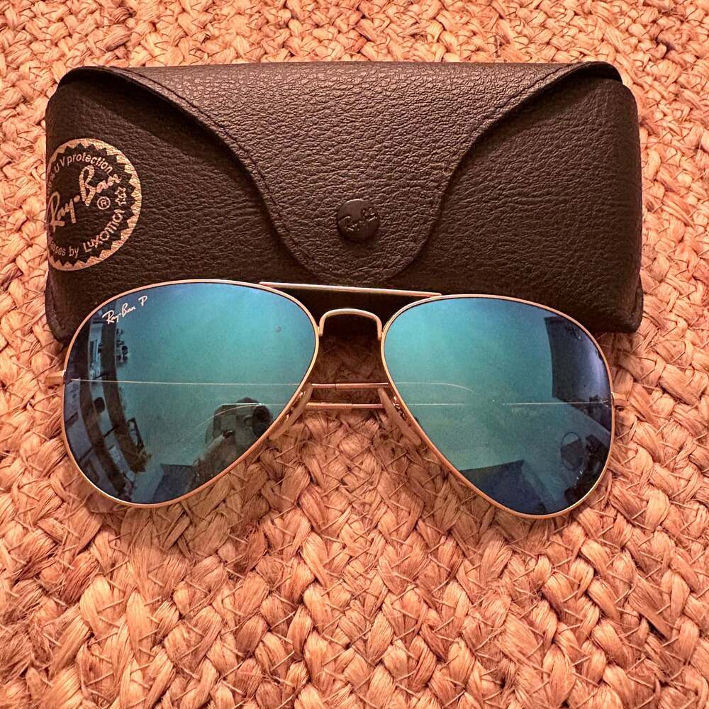 Ray-Ban RB3025 Aviator Classic Blue Mirrored Lens Sunglasses